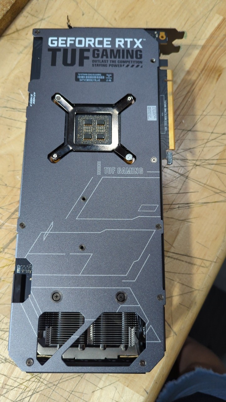 BH 부품 특가: Asus GeForce RTX 409 - Rtx 4090 24Gb Gddr6X 리뷰 및 가격